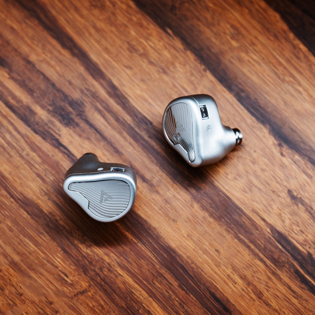 Auriculares intrauditivos Lins - Planar Magnetic Iem Earphones reseña y precio